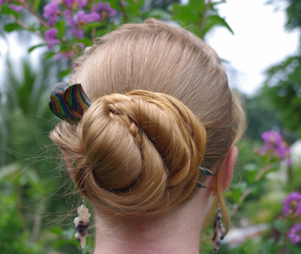 Antler hair outlet fork